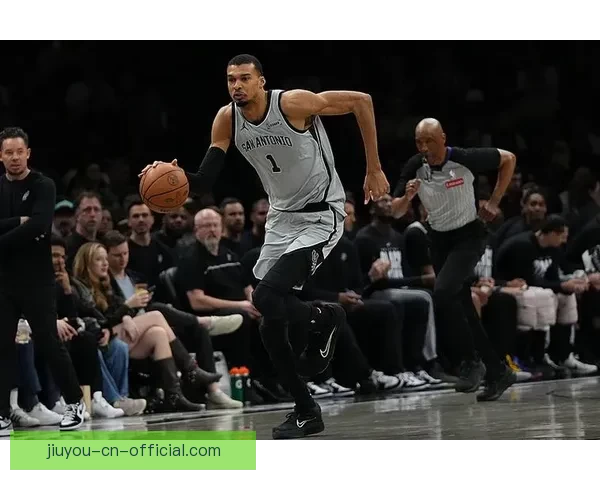 马刺主帅：以11连胜终结 转换防守成球队培养核心任务